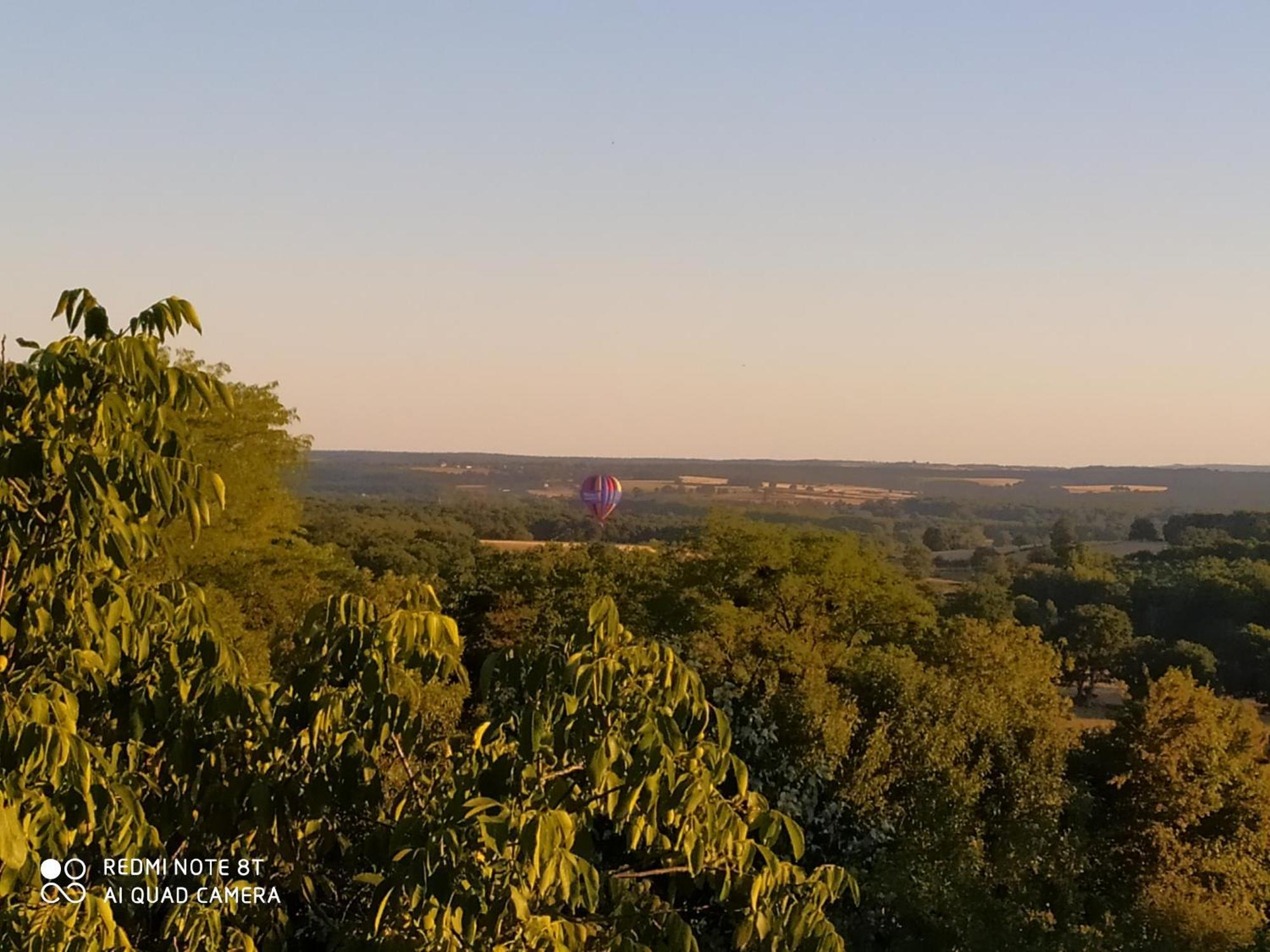 הוילה Marigny-sur-Yonne Le Theatre מראה חיצוני תמונה