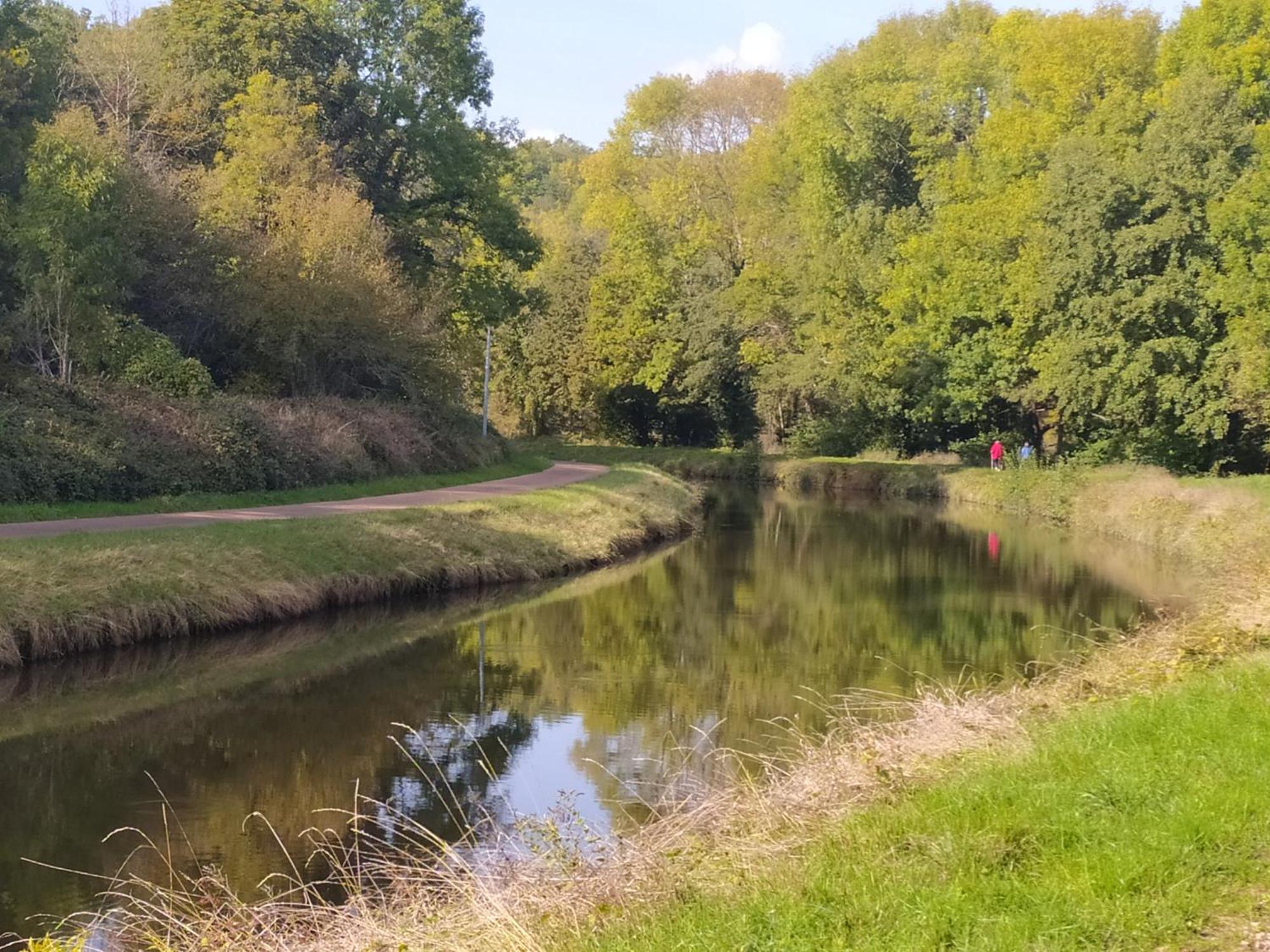 הוילה Marigny-sur-Yonne Le Theatre מראה חיצוני תמונה